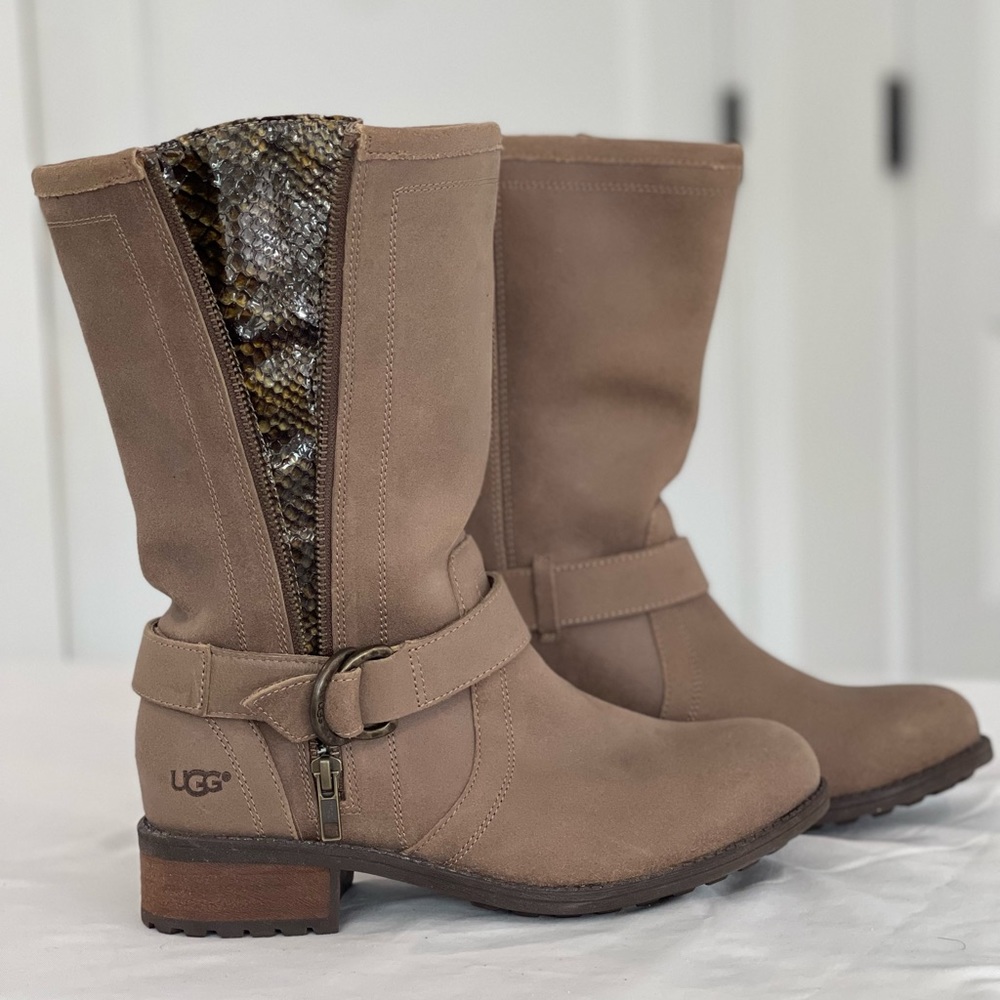 UGG Women's Silva Boot Size 8 Moto Biker Zip Harnes Tan Taupe Suede Lug Sole